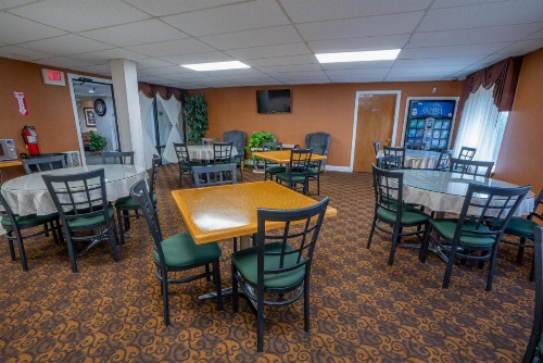 Ambassador Inn and Suites image 30